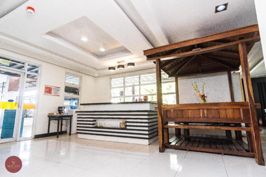 Quezon Premier Hotel - Candelaria Exterior foto