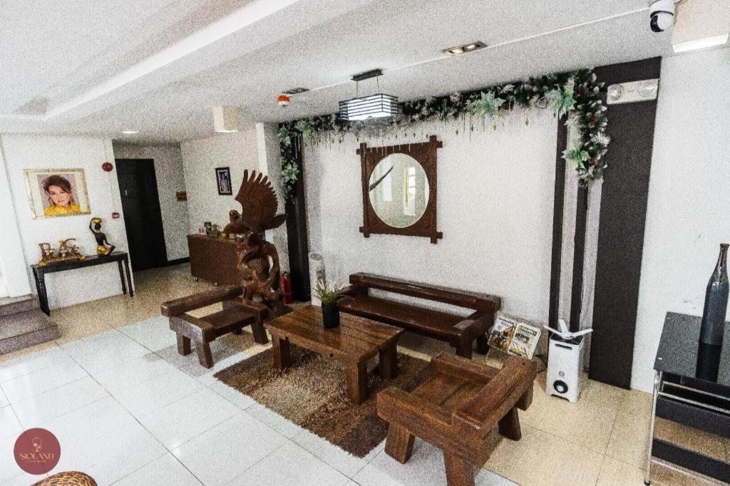 Quezon Premier Hotel - Candelaria Exterior foto